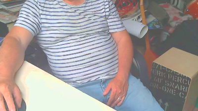 quilaveut webcam model stream image