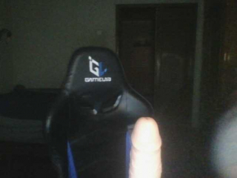 Lostcherry8 webcam model stream image
