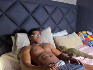 Dany Dryy webcam flirt4free model stream image