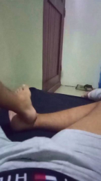 Boltimo23 webcam model stream image