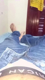 Boltimo23 webcam model stream image