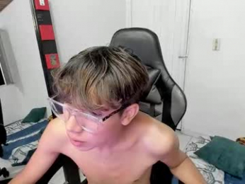azulito_cat webcam model stream image