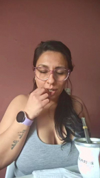 Dessire_love webcam model stream image