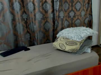 oneboy1x1 webcam model stream image