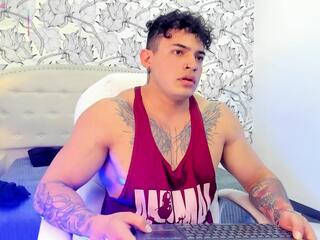 Dante Bllaze webcam model stream image
