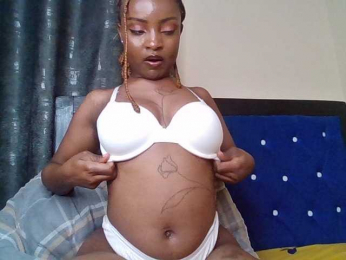 Caramelxoxo webcam model stream image