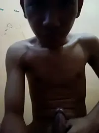 Justin18virgin webcam model stream image