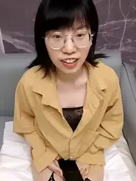 qxyqxy webcam model stream image