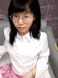 qxyqxy webcam stripchat model stream image