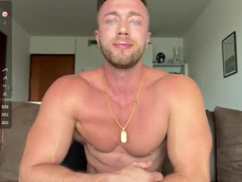 leon_lovefitness webcam model stream image
