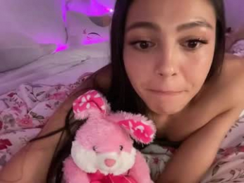 keirasworld webcam model stream image