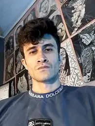 Loggan_donnelly webcam model stream image