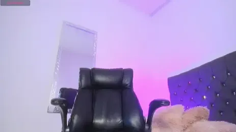 Bella_salvatore webcam model stream image