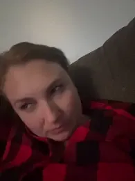 MilfyMrsRobinson webcam model stream image