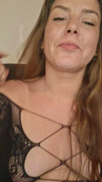 Cocominette webcam model stream image
