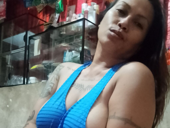 AzumiAssley webcam model stream image