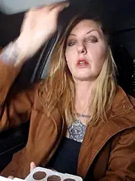 SheIsSomething webcam stripchat model stream image