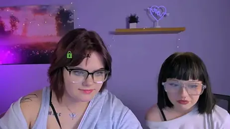 lika_pop webcam model stream image