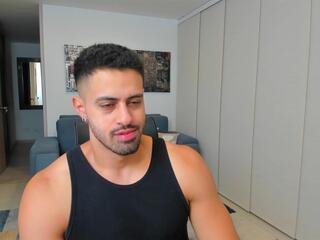 Thiago Driussi webcam model stream image