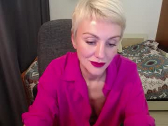 women_pleasures webcam model stream image
