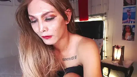 Larkin_Love webcam model stream image