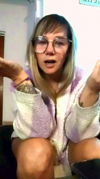 TheQueenMilf webcam model stream image