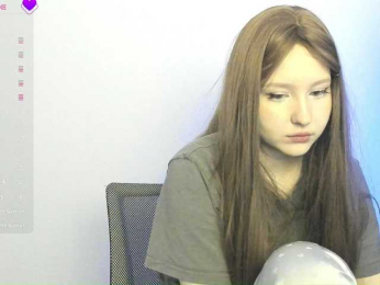 hornykittymeow webcam bongacams model stream image