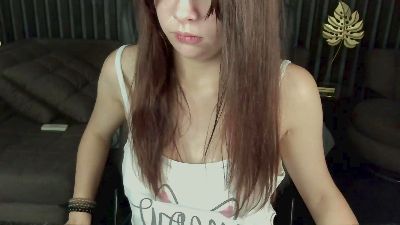 Livia_Shy webcam cam4 model stream image