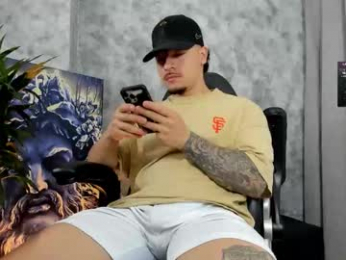 boyc02_ webcam model stream image