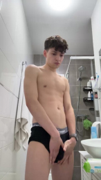 Shyboy911 webcam model stream image