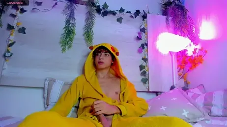 Twinkk_Guy webcam model stream image