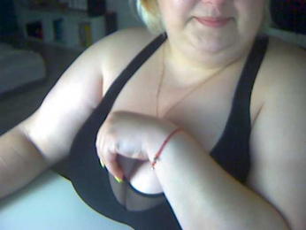 MotherPimpO webcam model stream image