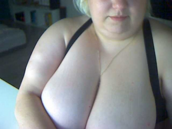 MotherPimpO webcam model stream image