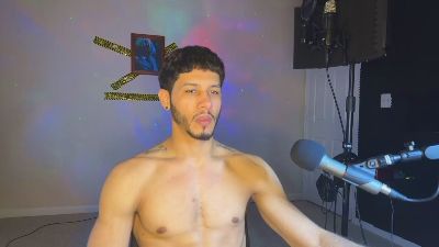 DamnKevin webcam model stream image