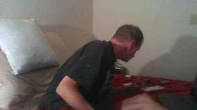 Leonoak1_ webcam model stream image