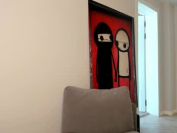 red_mok webcam model stream image