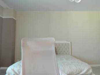 red_mok webcam model stream image