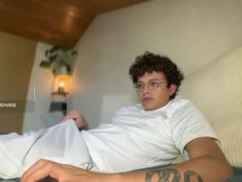 anddres_boss webcam chaturbate model stream image