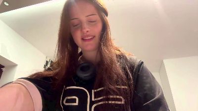 DetraYarnell webcam model stream image