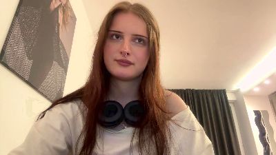 DetraYarnell webcam model stream image