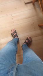 wolfi80 webcam cam4 model stream image