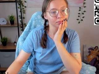 noora-moore webcam camsoda model stream image