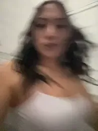 Mila_LS webcam stripchat model stream image