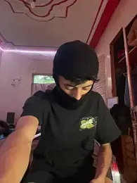 Skinny_high webcam model stream image
