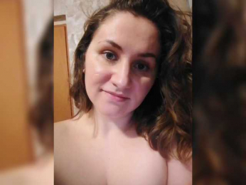 VictoriaKis webcam model stream image