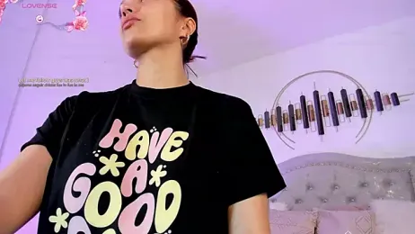 LaraBaker webcam model stream image