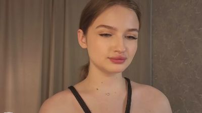 AureliaGreer webcam model stream image