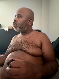 ChiRaqb8 webcam model stream image