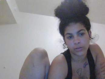 SapphireDior webcam bongacams model stream image