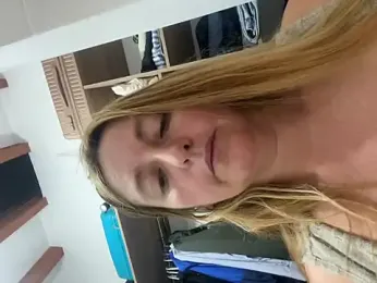 moniquerainx webcam model stream image
